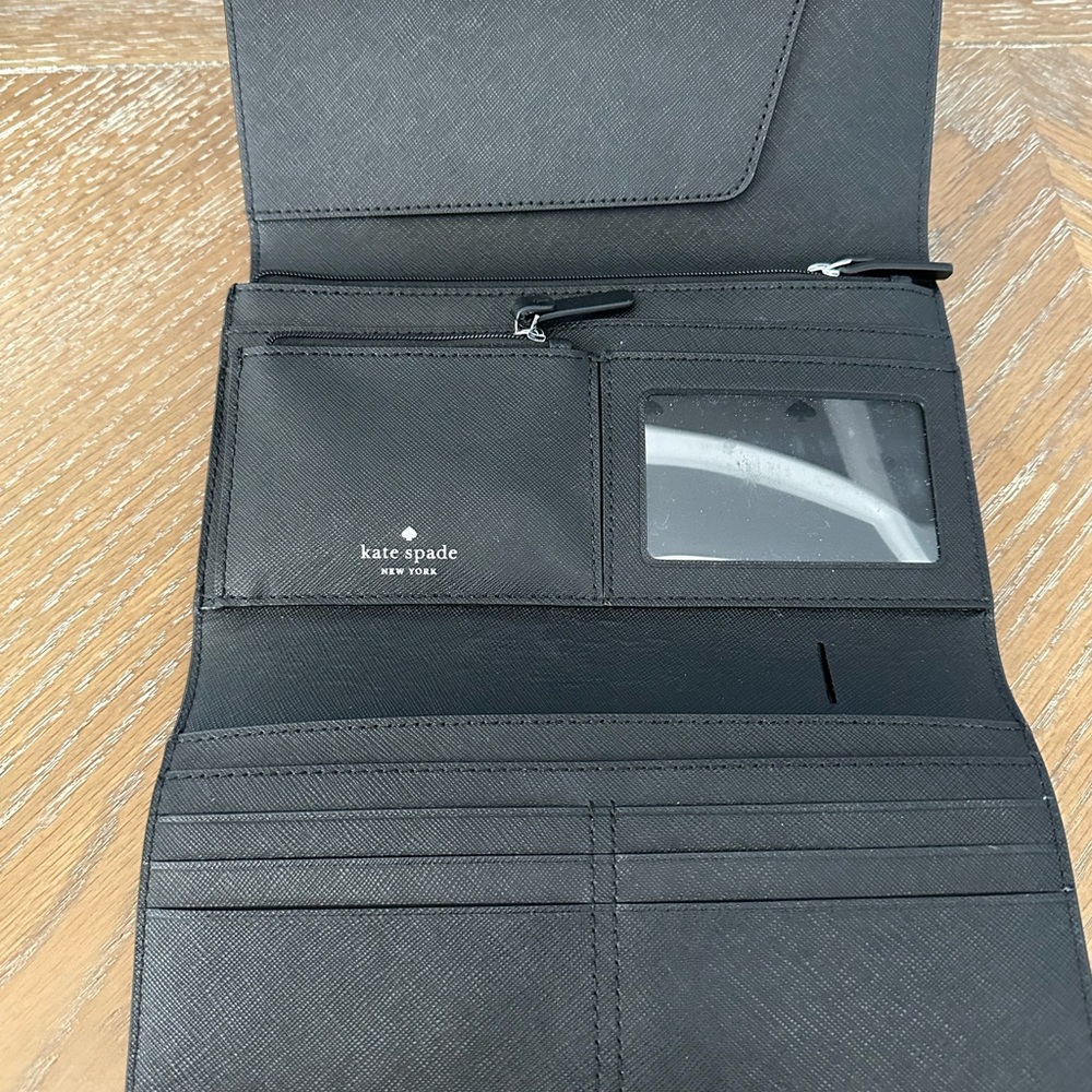 Large Kate spade wallet - Picture 3 of 6